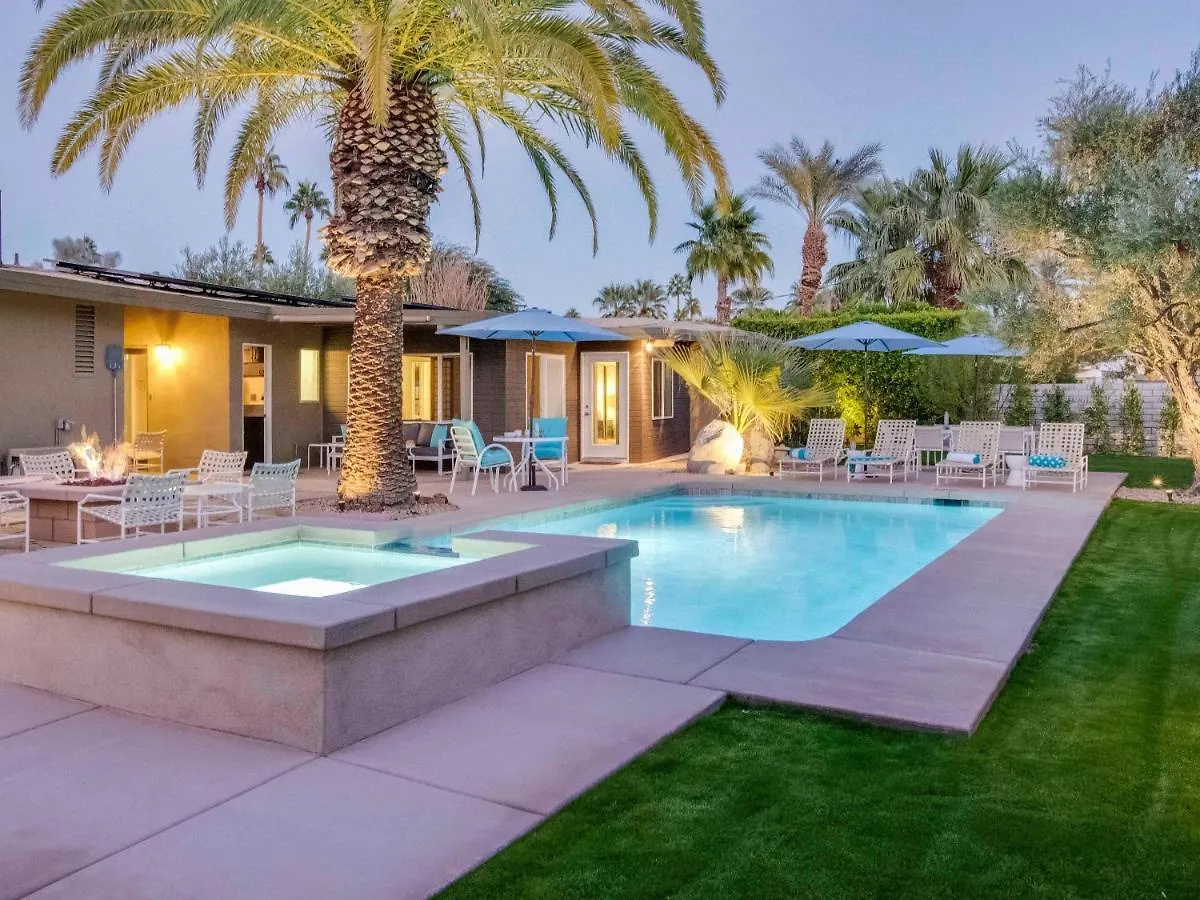 Villa Canary Palms By Acme House Company Palm Springs